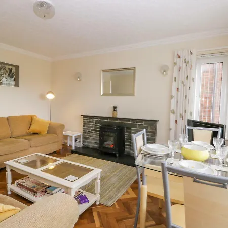 Beechwood View Apartment *